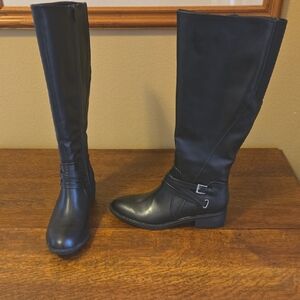 Baretraps Black Low Heel Boots New Without Box Size 9 M